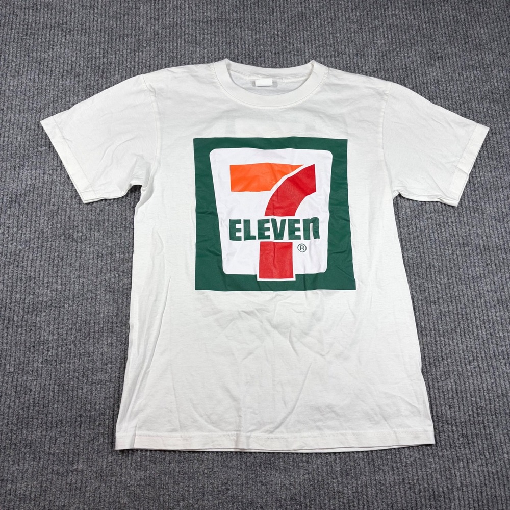 Vintage 7-Eleven Shirt Mens M Thailand Graphic White Short Sleeve Crew Neck